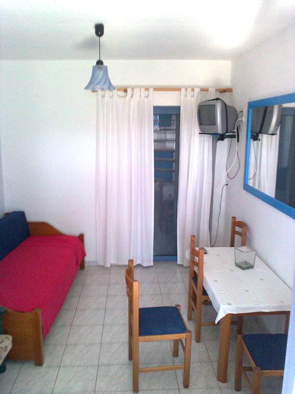 Marieva Apartments Kanali  Habitación foto